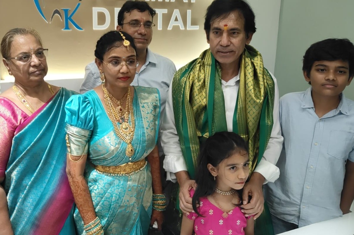 డెంటల్ ఆసుపత్రిని ప్రారంభించిన ఎమ్మెల్యే