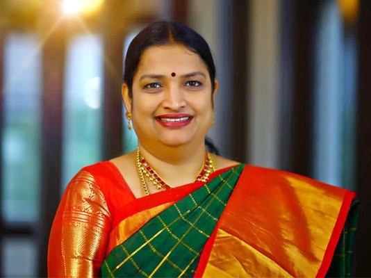 మల్లాపల్లిలో రేపు ఉషశ్రీ చరణ్ పర్యటన