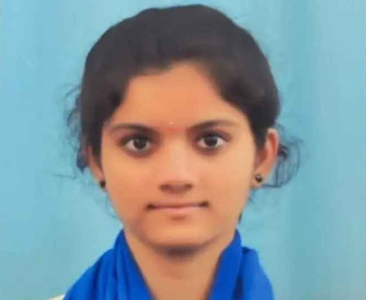 హుజూర్ నగర్ విద్యార్థినికి స్టేట్ ఫస్ట్ ర్యాంక్