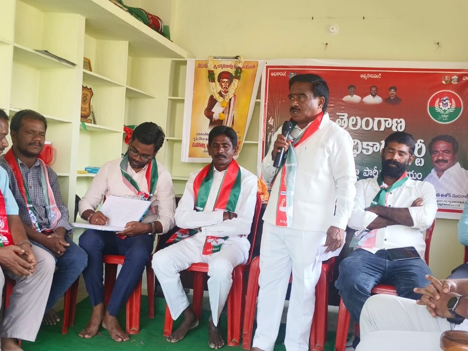 పార్టీ సిద్ధాంతాలను ప్రజల్లోకి తీసుకెళ్లాలి: అశోక్