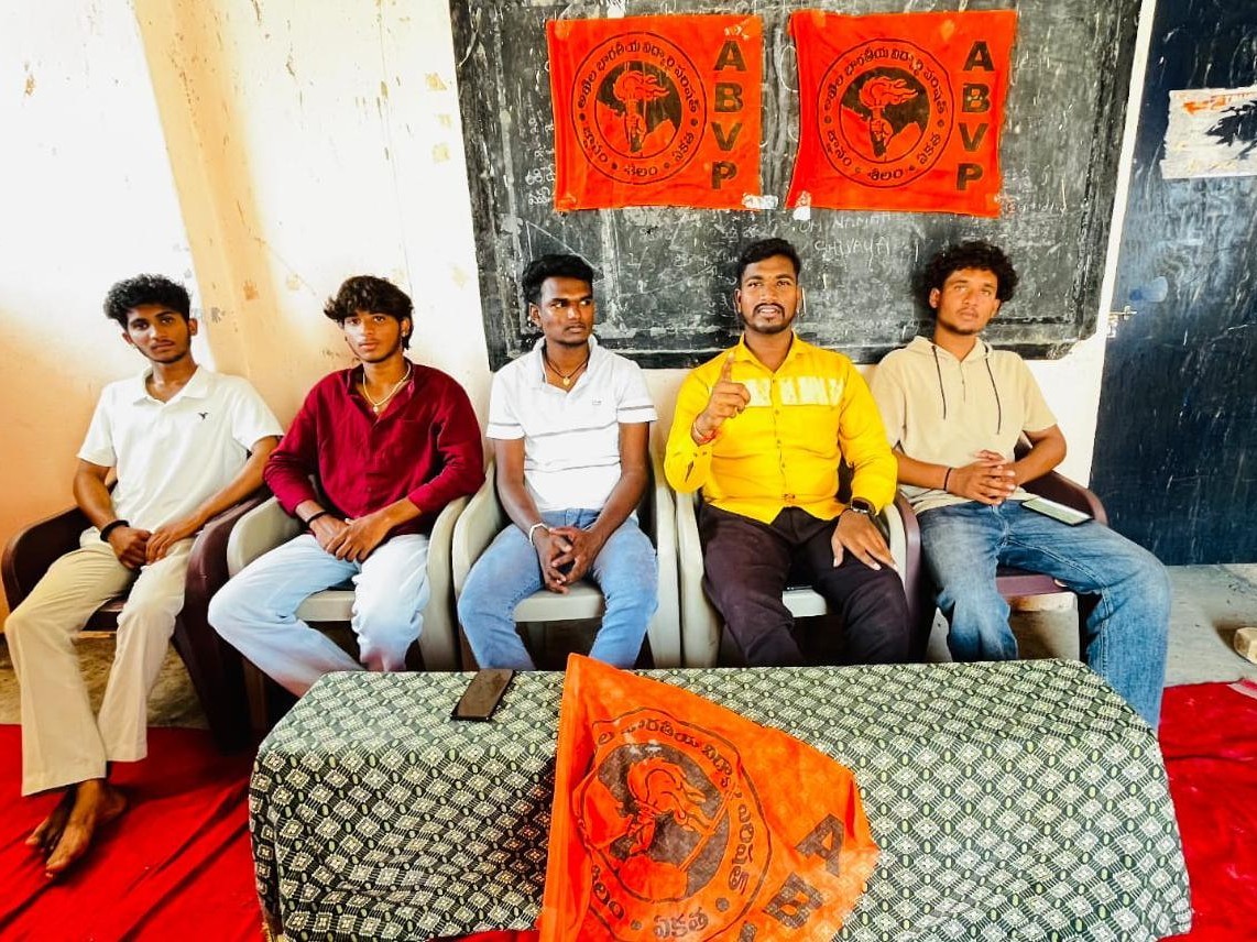 ‘పెండింగ్ బకాయిలను వెంటనే విడుదల చేయాలి’