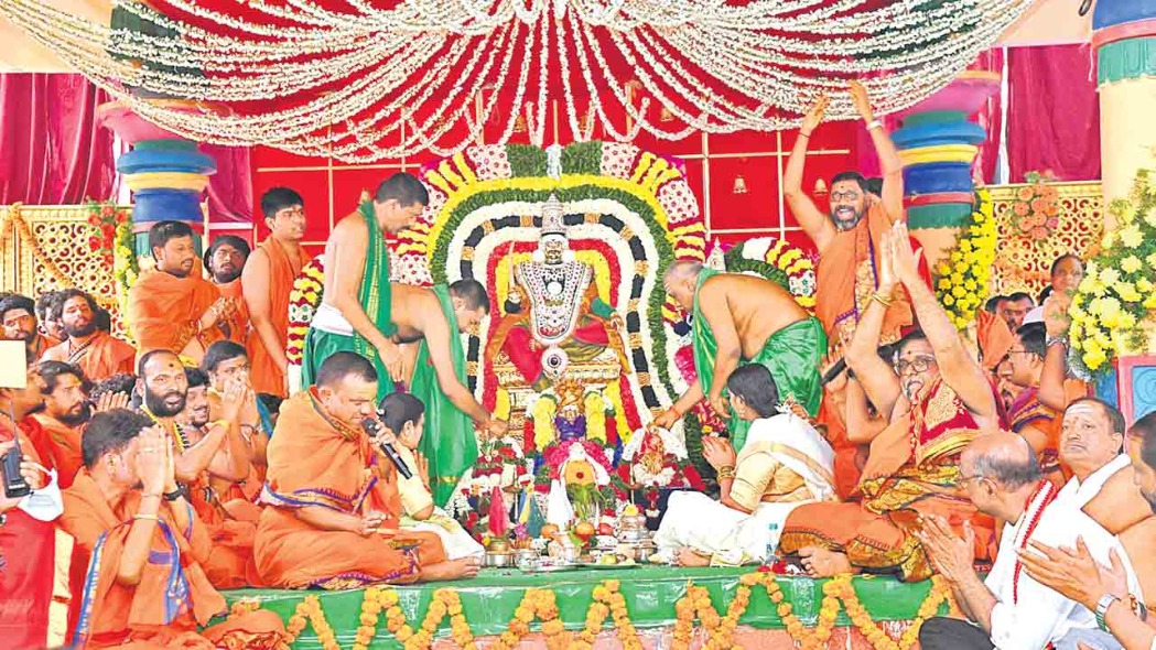 వైభవంగా మల్లికార్జున స్వామి కల్యాణోత్సవం