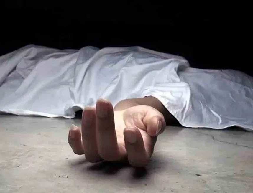 ఘోర ప్రమాదం.. ఒకే కుటుంబంలో ముగ్గురు మృతి