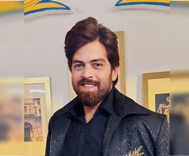 జానపద గాయకుడిపై క్రిమినల్ కేసు