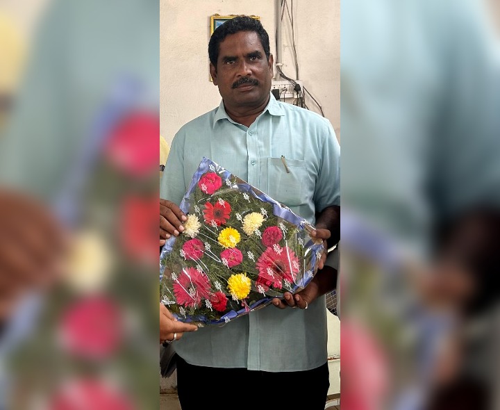 జిల్లాలో ROలో అవినీతి కలకలం.. సబ్ రిజిస్ట్రార్ సస్పెన్షన్