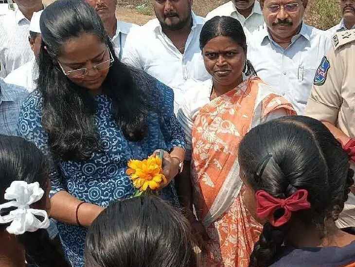 జిల్లా కలెక్టర్‌కు ఘన స్వాగతం