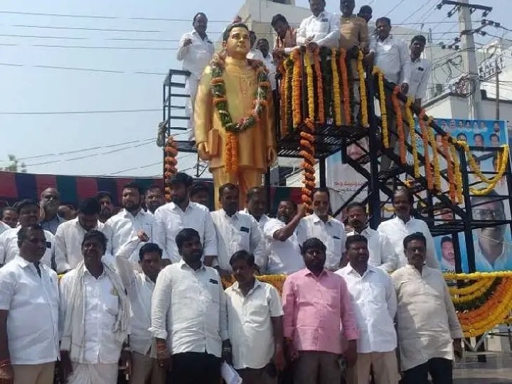 బీసీల హక్కుల కోసం మండల్ చేసిన కృషి చిరస్మరణీయం: ఎమ్మెల్యే