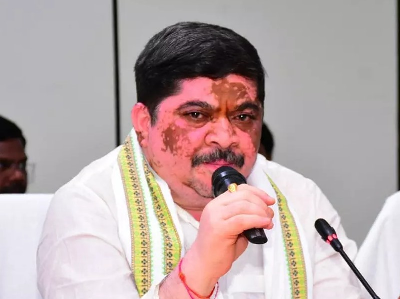 ఆర్టీసీ సమ్మెపై మంత్రి కీలక వ్యాఖ్యలు