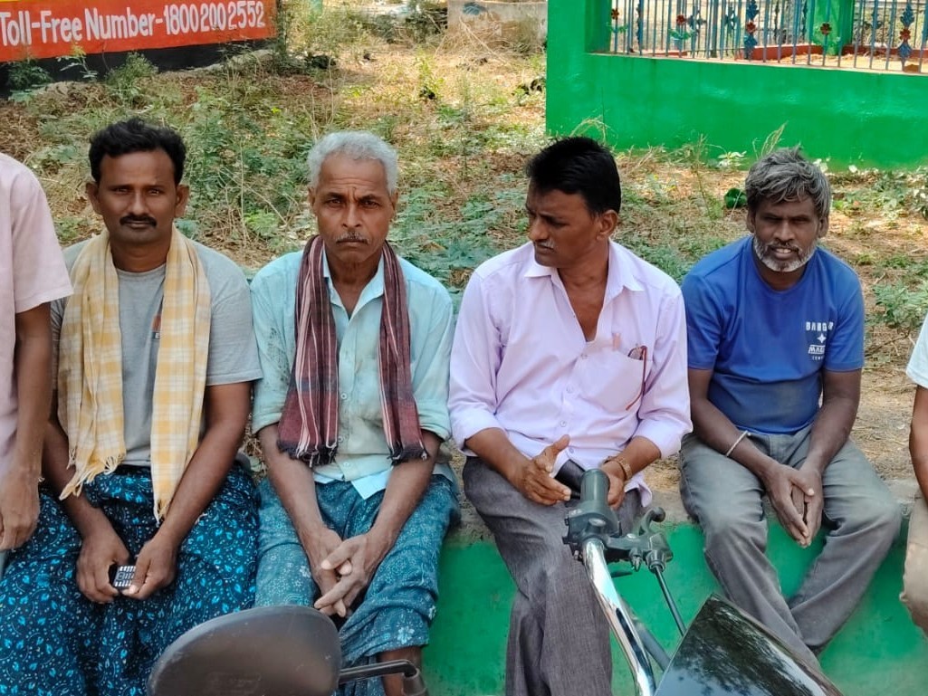 ‘ముఠా కార్మికులకు హెల్పర్ బోర్డు ఏర్పాటు చేయాలి’