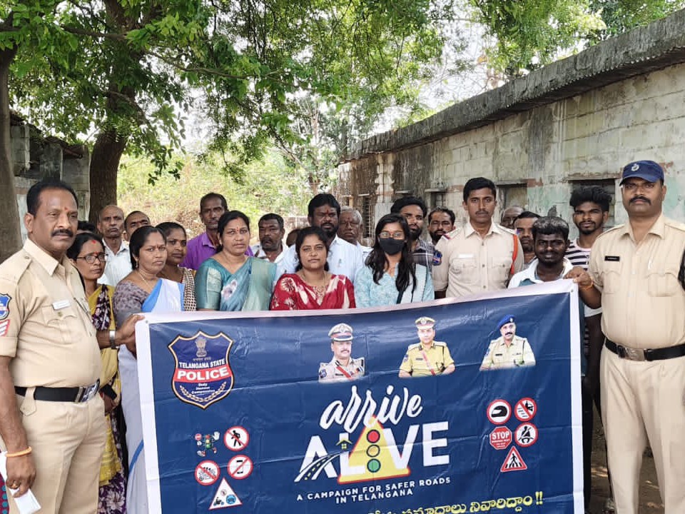 రోడ్డు ప్రమాదాల నివారణపై అవగాహన