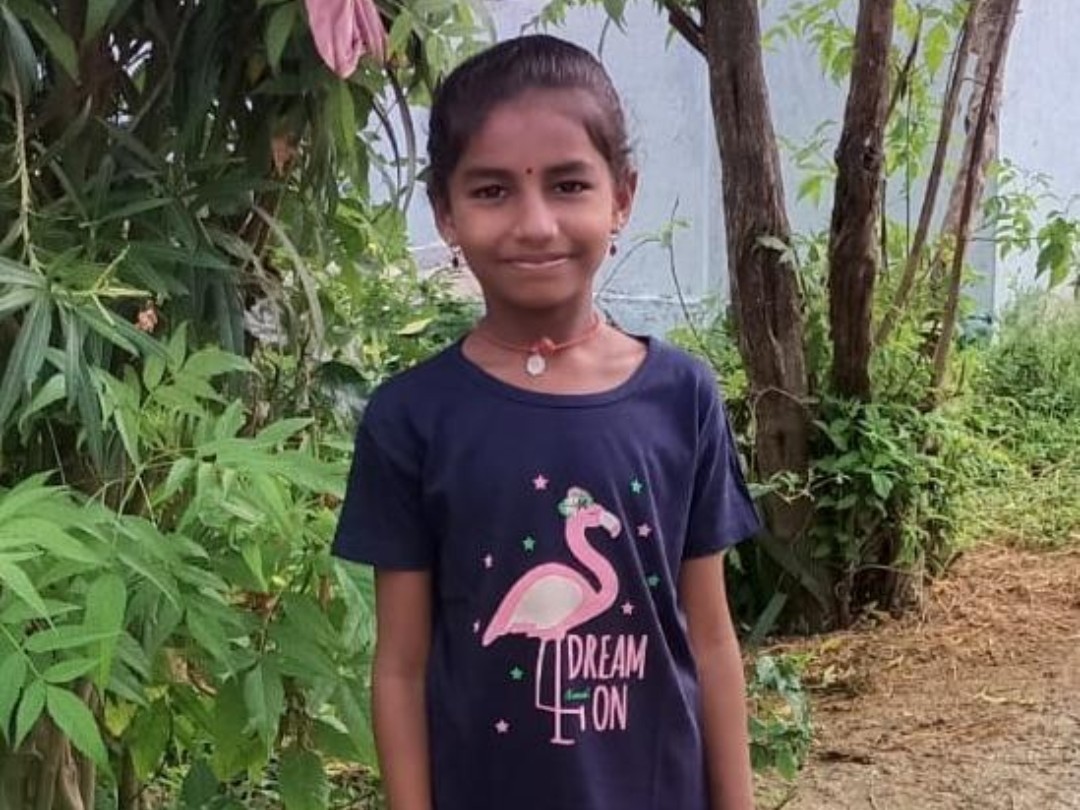 4వ ర్యాంక్ సాధించిన ప్రభుత్వ పాఠశాల విద్యార్థిని