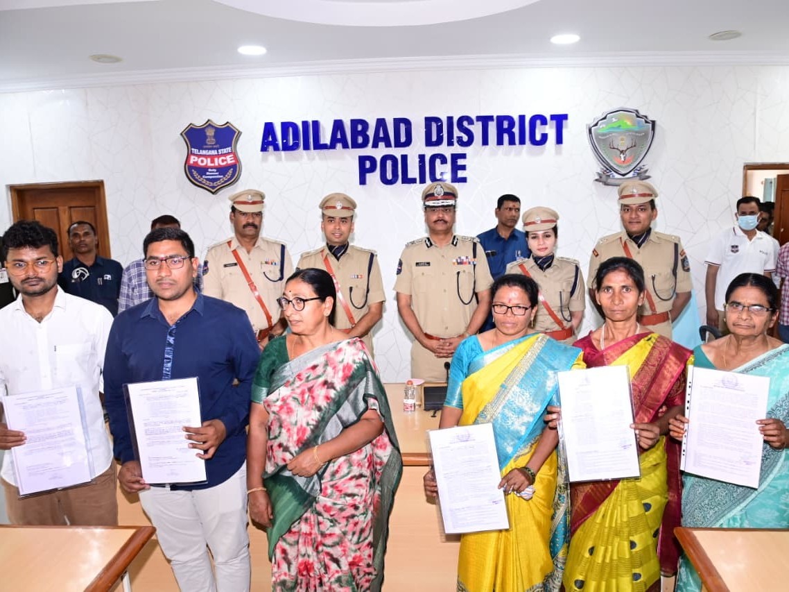 లొంగిపోయిన నక్సలైట్లకు పునరావాసం కల్పిస్తాం: DGP