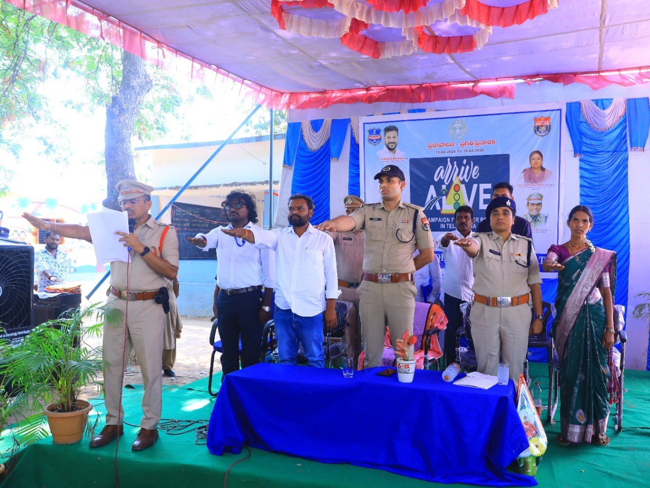 ‘రోడ్డు భద్రతా నియమాలు ప్రాణాలకు రక్ష’