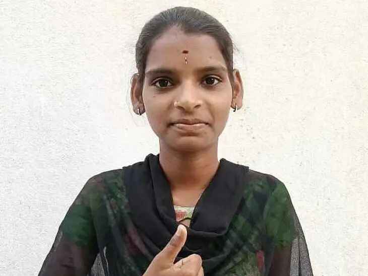 అనాథ అయినా.. చదువులో ‘టాప్’