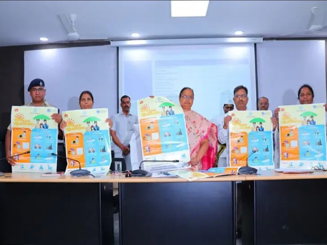 వడదెబ్బ పట్ల అప్రమత్తంగా ఉండాలి: కలెక్టర్