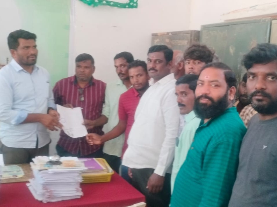 ‘స్మశాన వాటిక స్థలాన్ని కబ్జాకు గురికాకుండా చర్యలు తీసుకోవాలి’