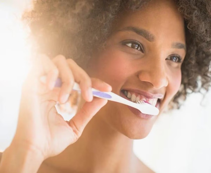 నైట్ పళ్లు తోముకుంటున్నారా?