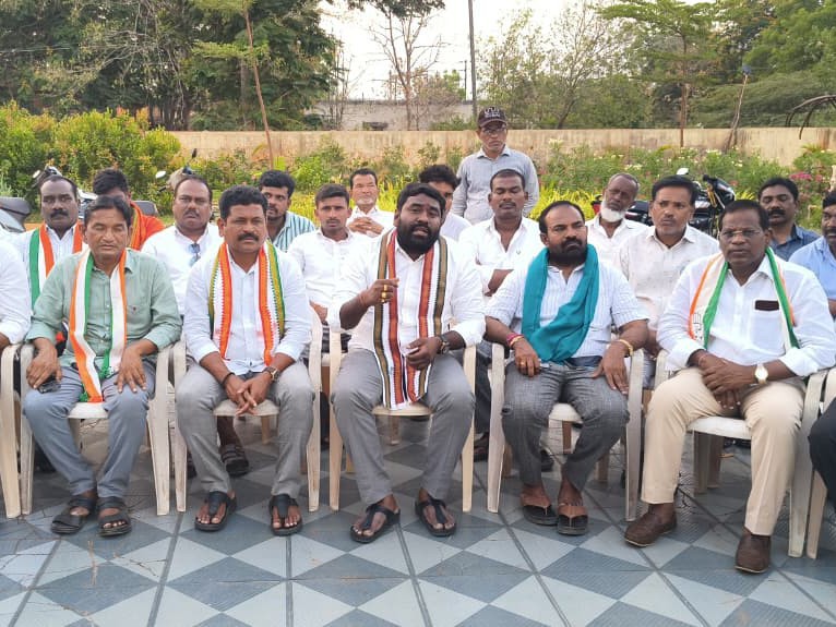 ‘మంత్రిని విమర్శించే స్థాయి సతీష్ రెడ్డికి లేదు’