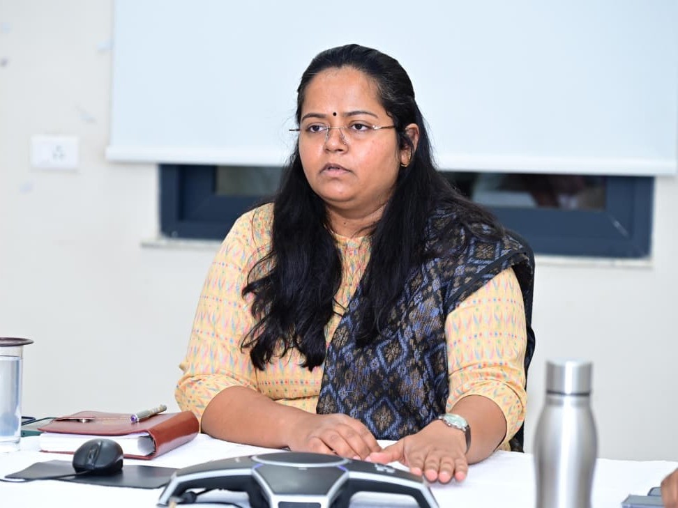 జనగణన నియామకాలు పూర్తి చేయాలి: కలెక్టర్ ప్రతిమా సింగ్