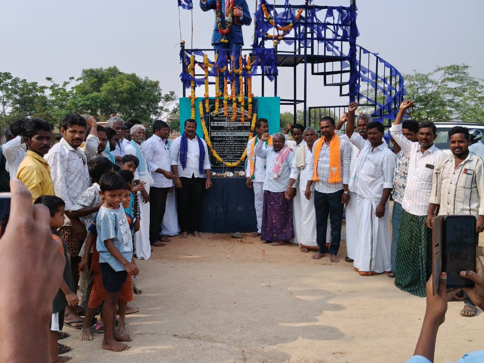గట్టులో అంబేద్కర్ జయంతి వేడుకలు