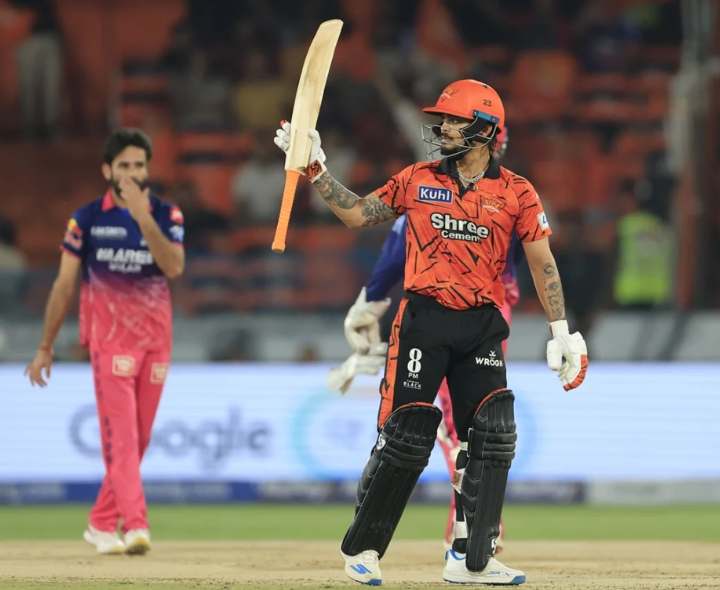 90sలో ఔట్ అయిన SRH బ్యాటర్లు