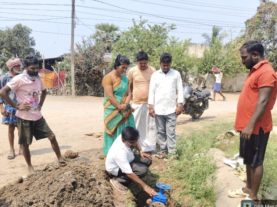 స్వచ్ఛమైన త్రాగునీటిని అందించేలా చర్యలు: సర్పంచ్