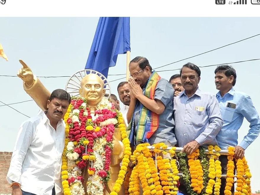 అంబేద్కర్ ఆశయ సాధనకు కృషి చేయాలి: మాజీ మంత్రి