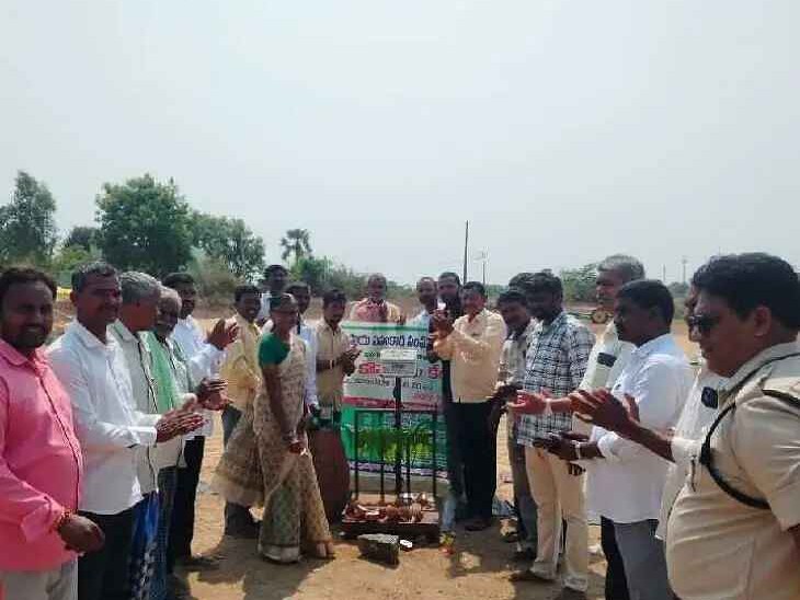 కూనూరులో ధాన్యం కొనుగోలు కేంద్రం ప్రారంభం