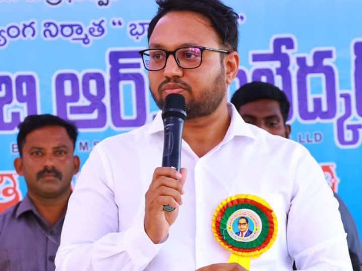 సూర్యాపేటలో విద్యా, వైద్య విప్లవం: కలెక్టర్