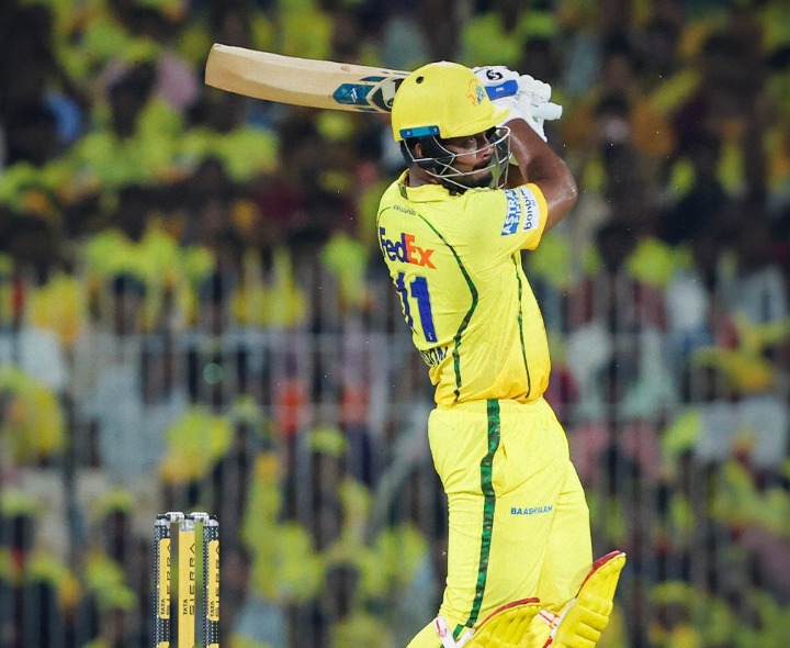 CSK vs KKR: చెలరేగిపోతున్న చెన్నై బ్యాటర్లు