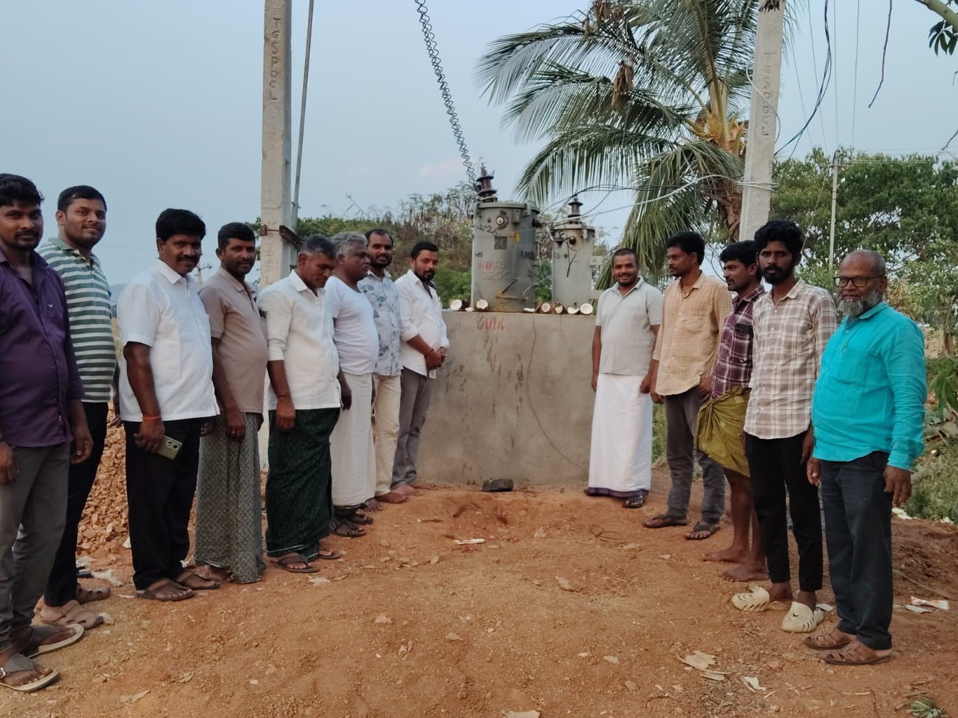 విద్యుత్ సమస్య పరిష్కారానికి కృషి