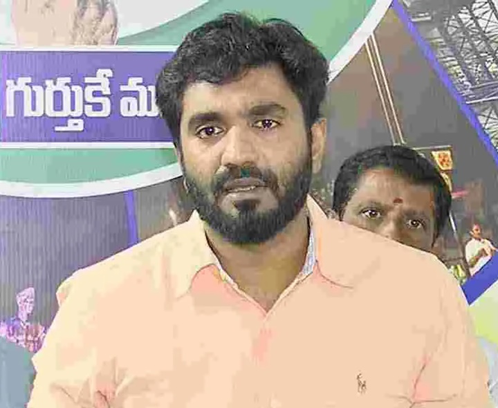 ‘లోకేష్‌కి జయంతి, వర్ధంతికి తేడా తెలియదు’
