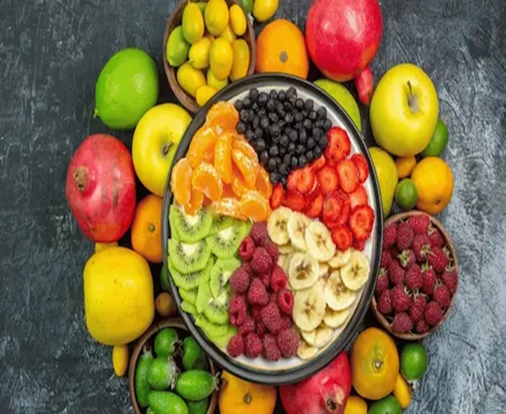 కోసి ఉంచిన పండ్లను తింటున్నారా..?