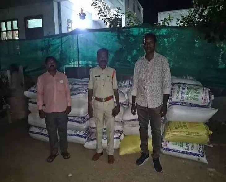 40 క్వింటాళ్ల రేషన్ బియ్యం పట్టివేత