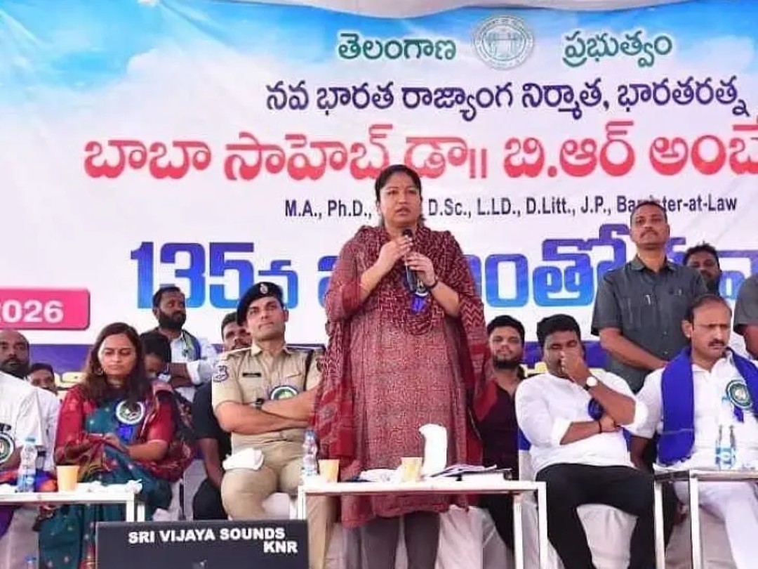 మూడు నెలలకు ఒకసారి అట్రాసిటీ సమావేశాలు: కలెక్టర్