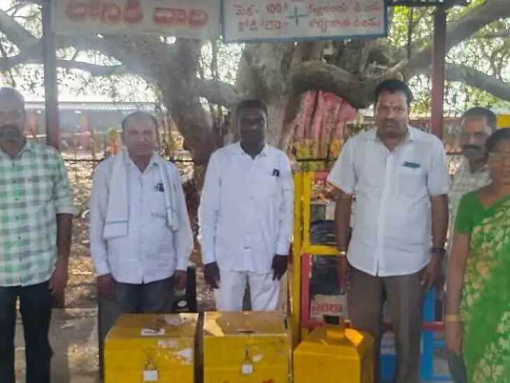 వెల్లుల్ల ఎల్లమ్మ ఆదాయం ఎంతంటే..?