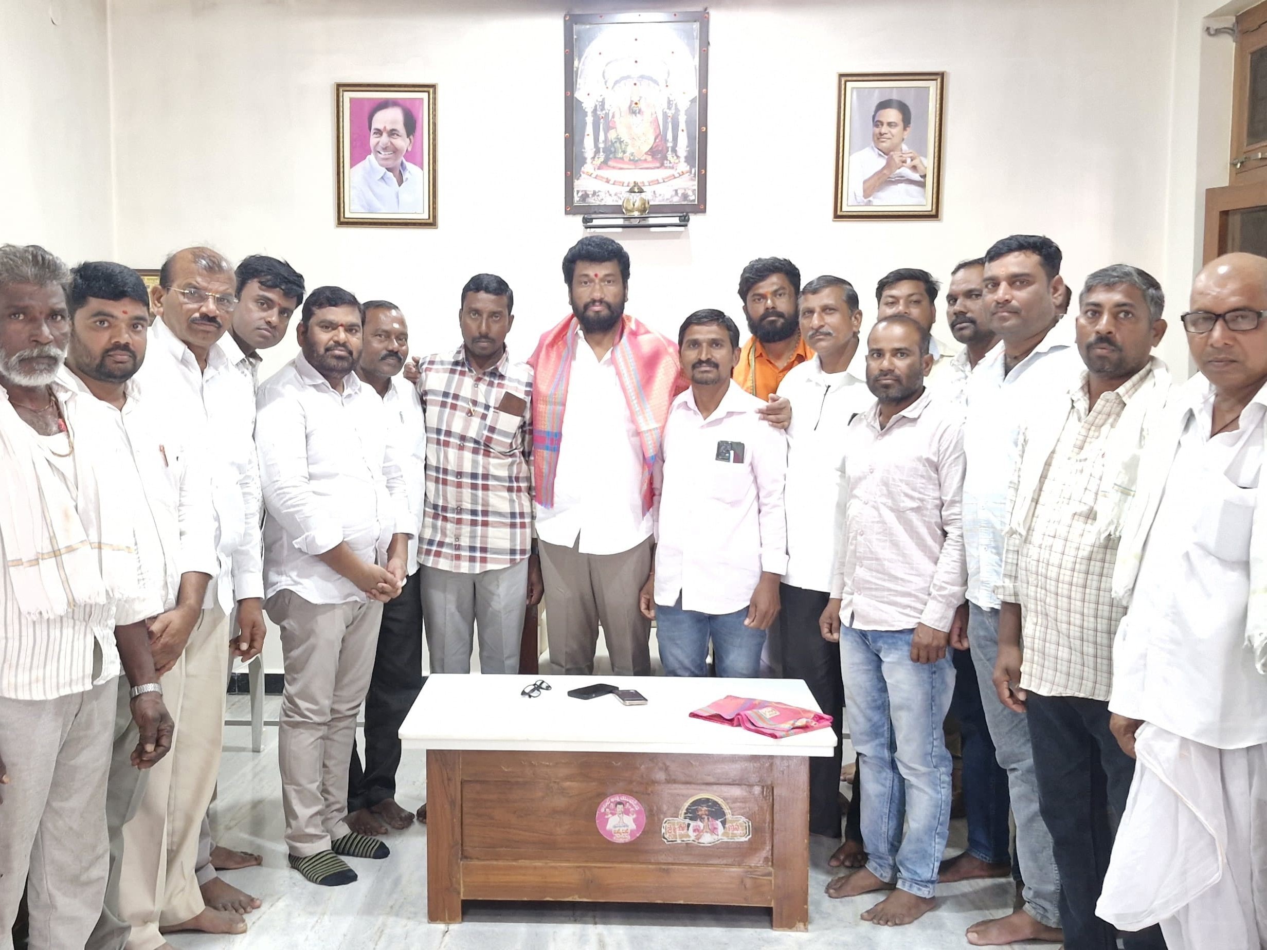 సమిష్టి నిర్ణయాలతోనే అభివృద్ధి: MLA