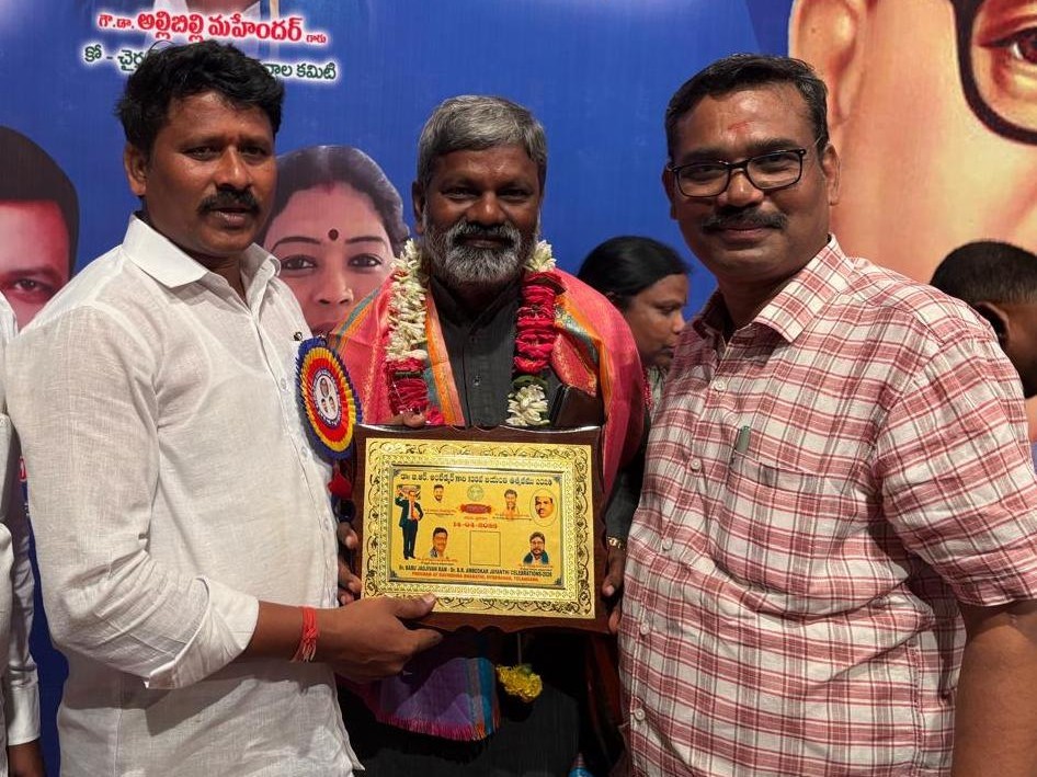 జర్నలిస్టు జిలుకర కృపాకర్‌కి ‘దళితరత్న’ అవార్డు