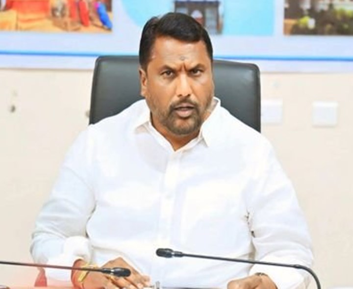 మంత్రి అడ్లూరి లక్ష్మణ్‌కు పాస్‌పోర్ట్ నిరాకరణ