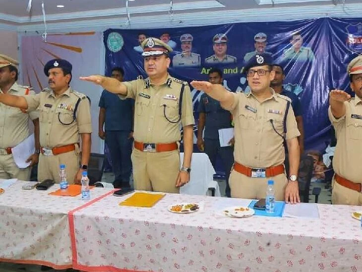 ఖమ్మంలో రోడ్డు భద్రతపై విద్యార్థులకు అవగాహన