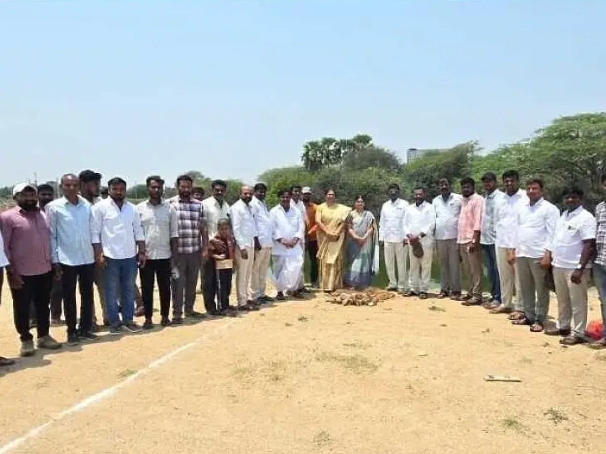 బతుకమ్మ ఘాట్ పనులకు భూమి పూజ