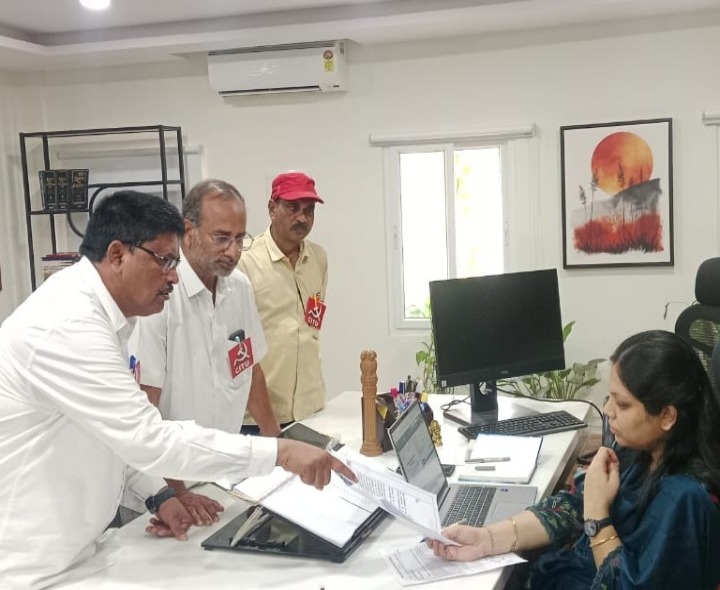 పేపర్ మిల్ గుర్తింపు ఎన్నికలు నిర్వహించాలి