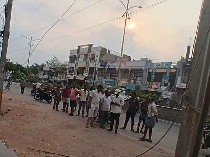 తెగిపడ్డ విద్యుత్ వైర్లు.. తప్పిన ప్రమాదం..!