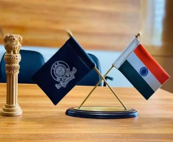 IFS, IRS అధికారుల కేసులో ట్విస్ట్