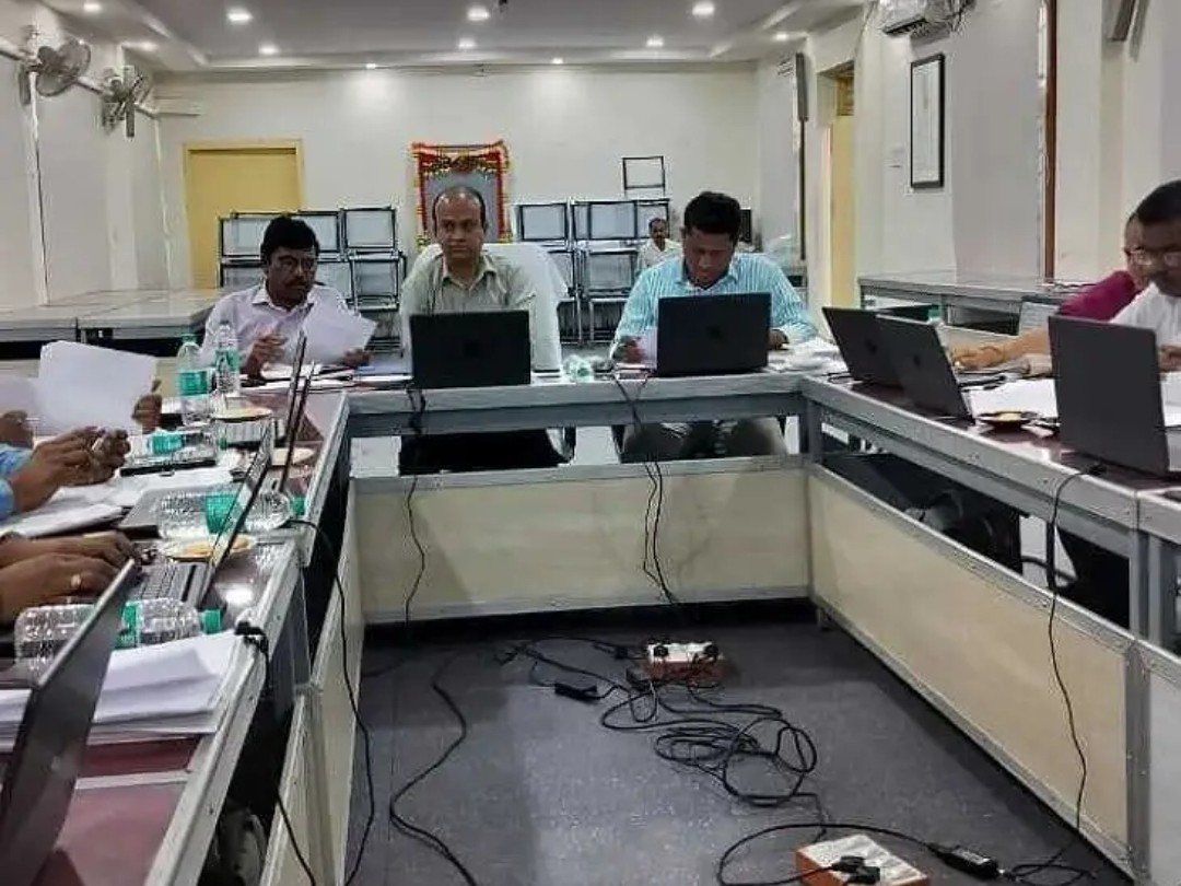 ఆర్టీసీ డిపోల పనితీరుపై ఆర్ఎం సమీక్ష