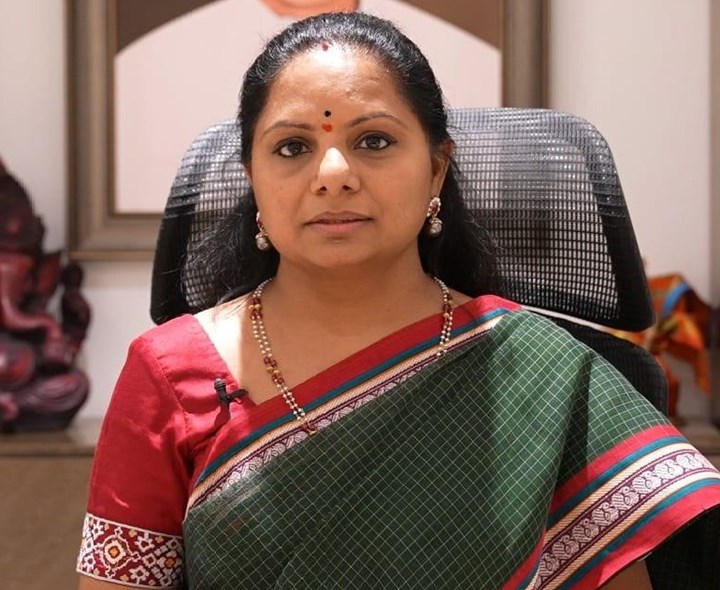 డీలిమిటేషన్‌‌కు లింక్‌ చేయడం కుట్ర: కవిత