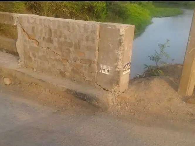 శిథిలావస్థకు చేరిన సూయిజ్ వంతెన