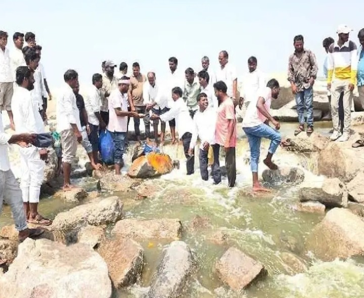 మంజీరా నీళ్లు రావడంతో గంగమ్మకు పూజలు