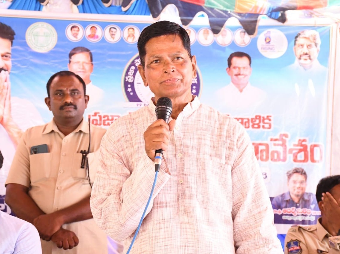 రోడ్డు భద్రత నియమాలు పాటించడం ప్రతి ఒక్కరి బాధ్యత: చిన్నారెడ్డి