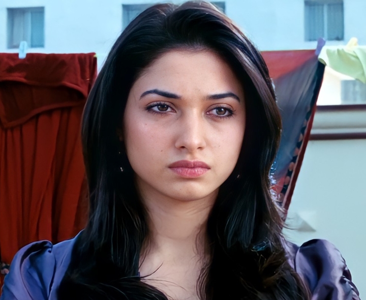 తమన్నాకు హైకోర్టులో చుక్కెదురు